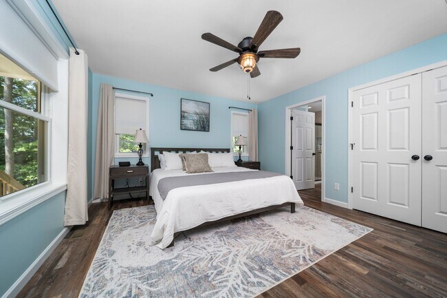 Building Photo - Tranquil Waters - Furnished Monthly Rental