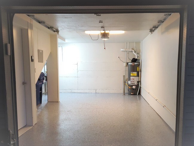 Building Photo - 1126 29th Ave S