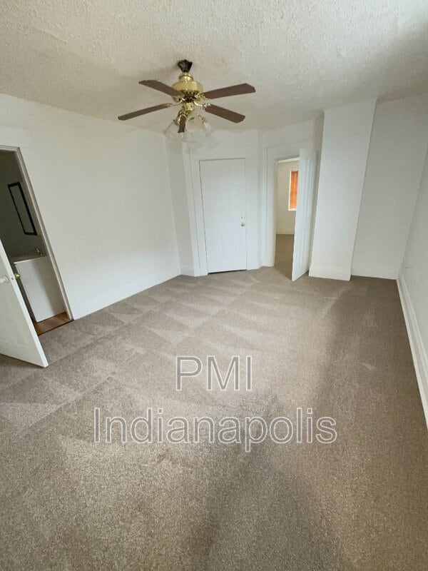 Building Photo - 955 S 22nd St