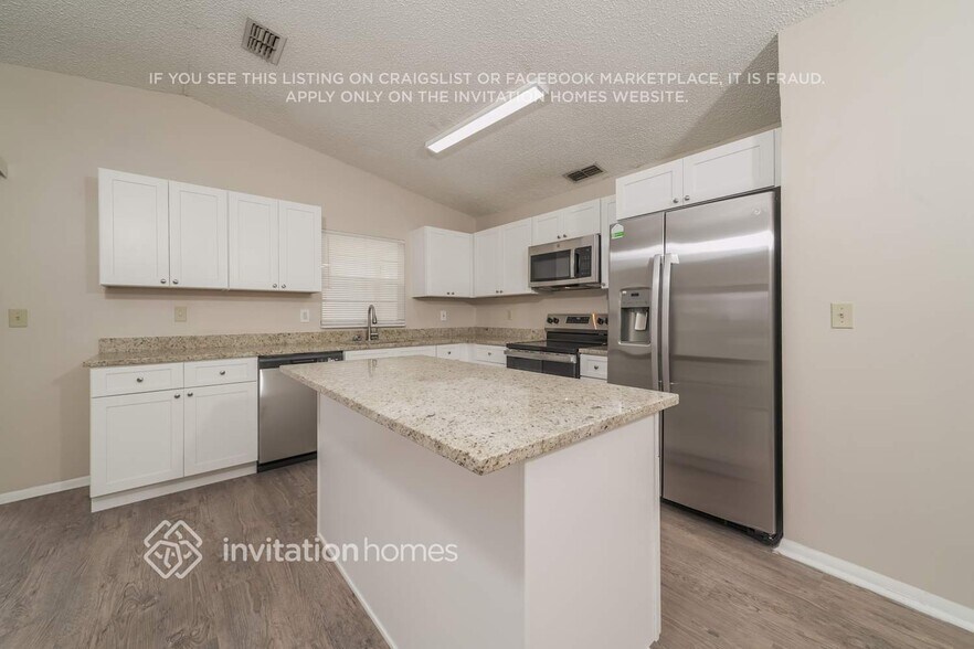 Building Photo - 1325 Periwinkle Ct