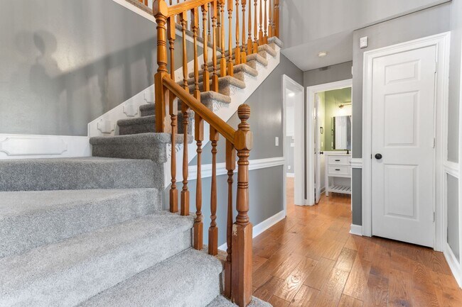 Building Photo - Beautiful 4 Bed 3.5 Bath Home on 20 Acres