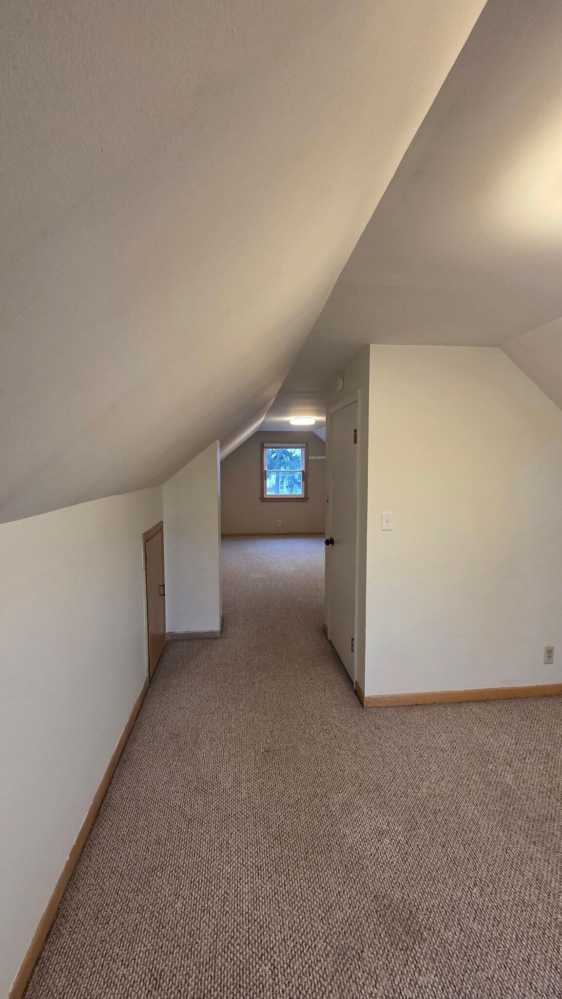 Building Photo - 1123 Lucille Ave