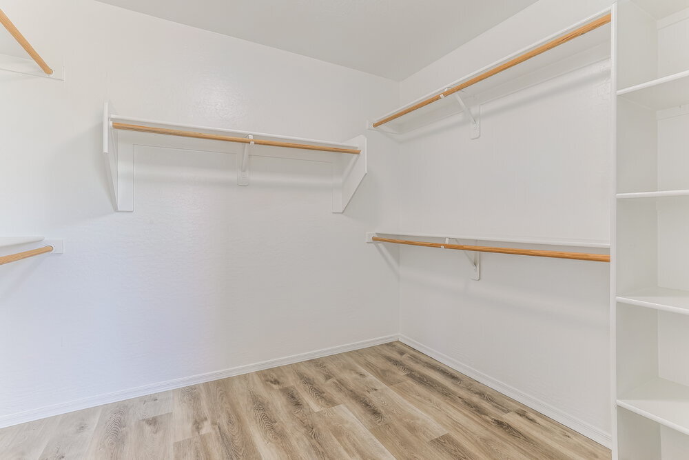 Building Photo - 35350 N Bandolier Dr