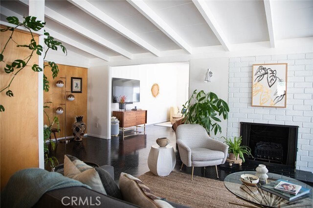 Building Photo - 3168 Stevely Ave