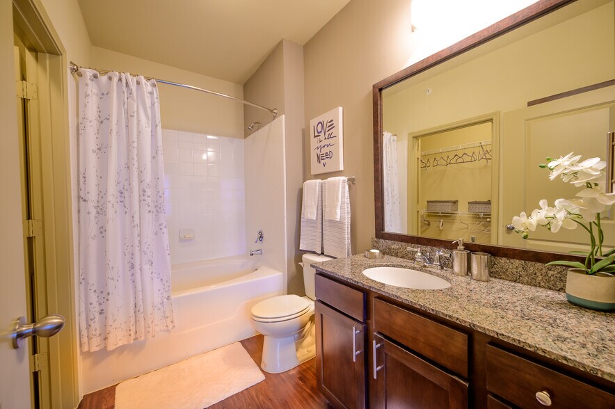 Pecan Springs 5511 Pecan Springs Rd San Antonio TX 78249 Apartment