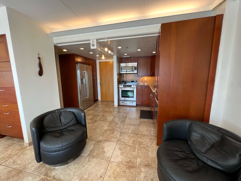 Building Photo - 1777 Ala Moana Blvd