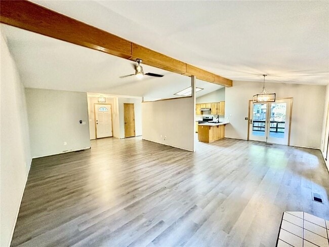 Building Photo - 25 N Cerney Ln