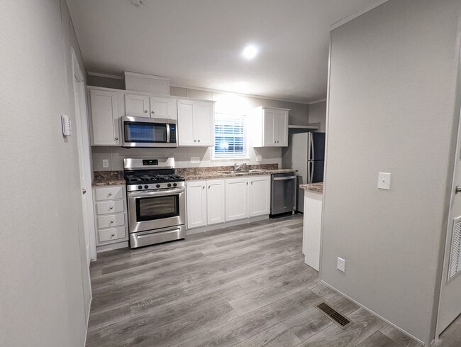 Building Photo - 607 Ohio