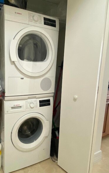 Building Photo - 3000 N Ocean Dr