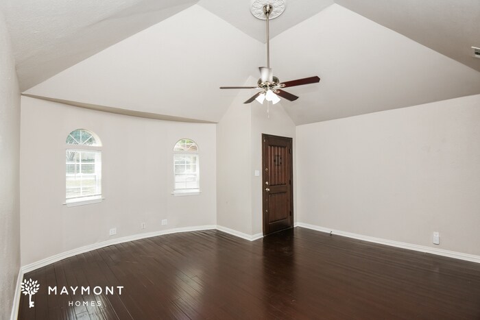 Building Photo - 4512 Fletcher Ave