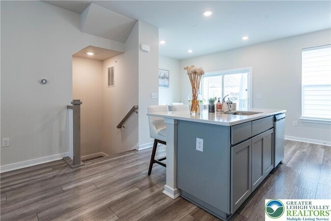 Building Photo - 4936 Brookside Ct