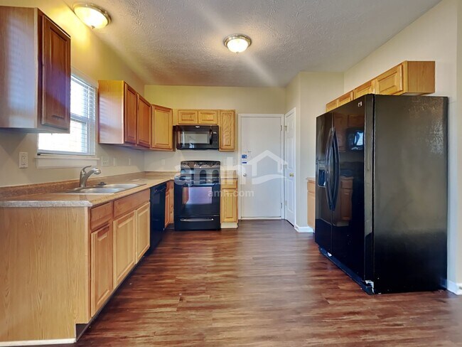 Building Photo - 6543 Vonnie Vale Ct