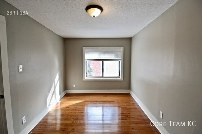 Building Photo - 4328 Roanoke Pkwy