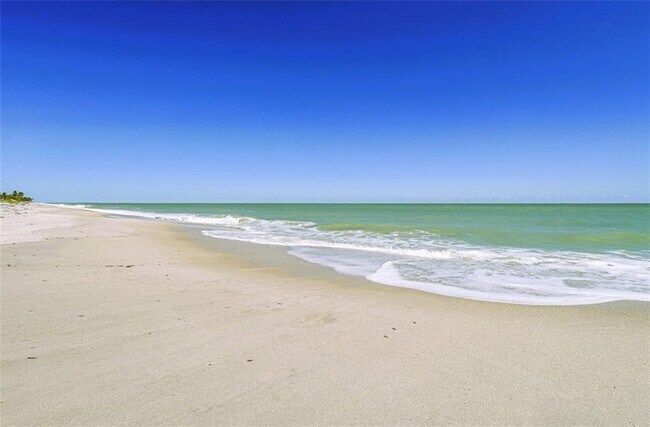 Building Photo - 1821 Mooringline Dr