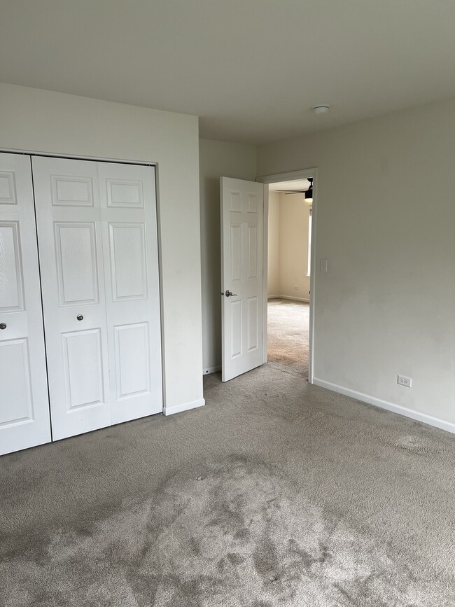 Building Photo - 654 Otter Way