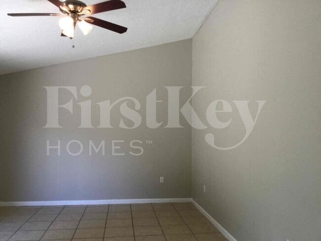 Building Photo - 649 Nardello Dr