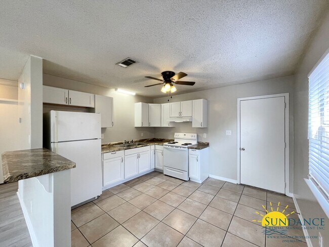 Building Photo - Great 2 bedroom in Fort Walton Beach!