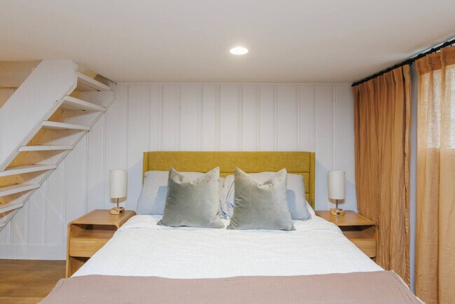 Building Photo - 3508 Tarpis Ave