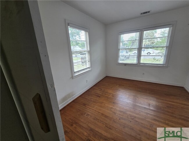 Building Photo - 329 E 63rd St