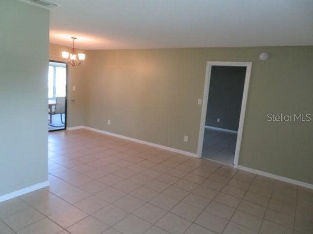 Building Photo - 839 Rosemere Cir