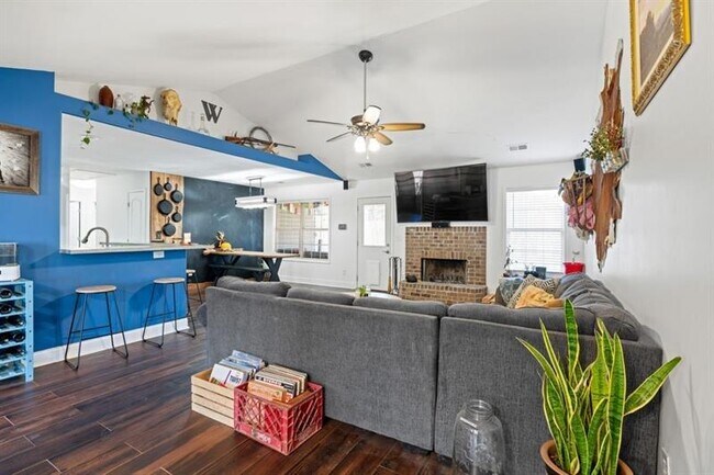 Building Photo - 520 Bryson Trail