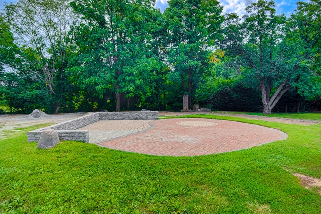 Building Photo - 8603 Haw River Rd