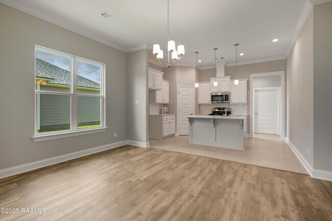 Building Photo - 209 Bennington Ln