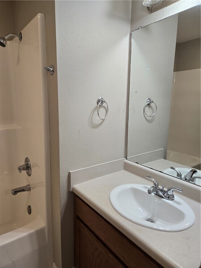 Building Photo - 2158 Kristy Ln