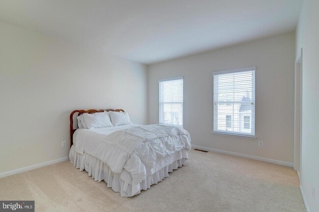 Building Photo - 42261 Riggins Ridge Terrace