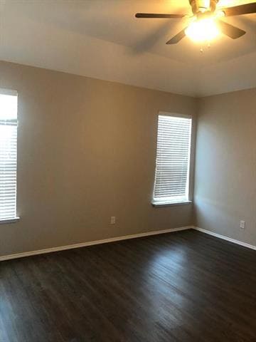 Building Photo - 3713 Skyline Dr