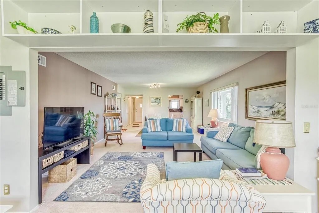 Florida room looking [Unit is unfurnished] towards living room - 2460 Franciscan Dr