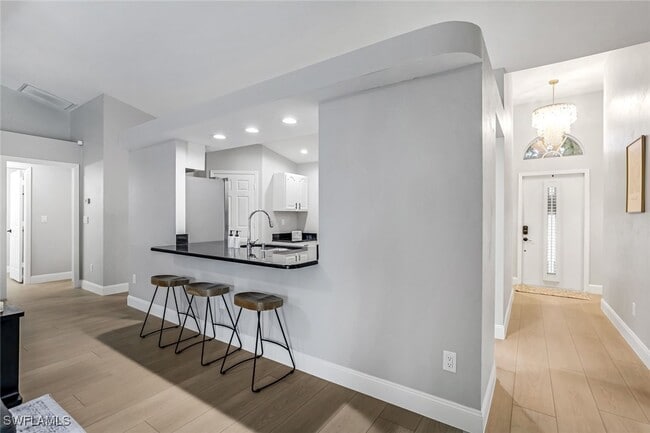 Building Photo - 45 Wickliffe Dr