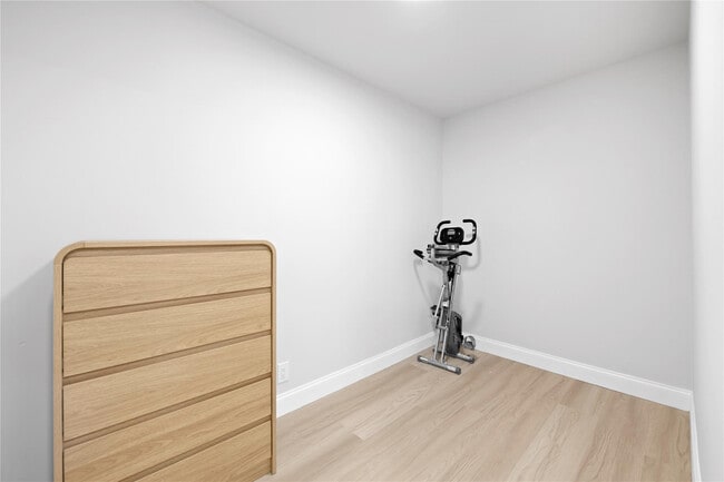 Building Photo - 3500 Galt Ocean Dr