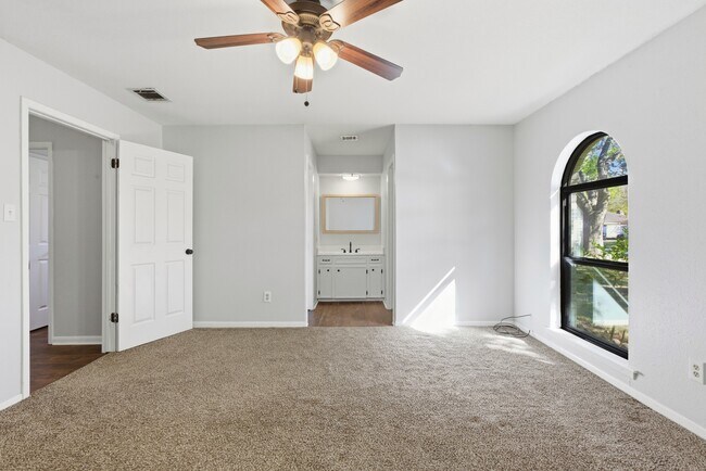 Building Photo - 3721 Avenue R