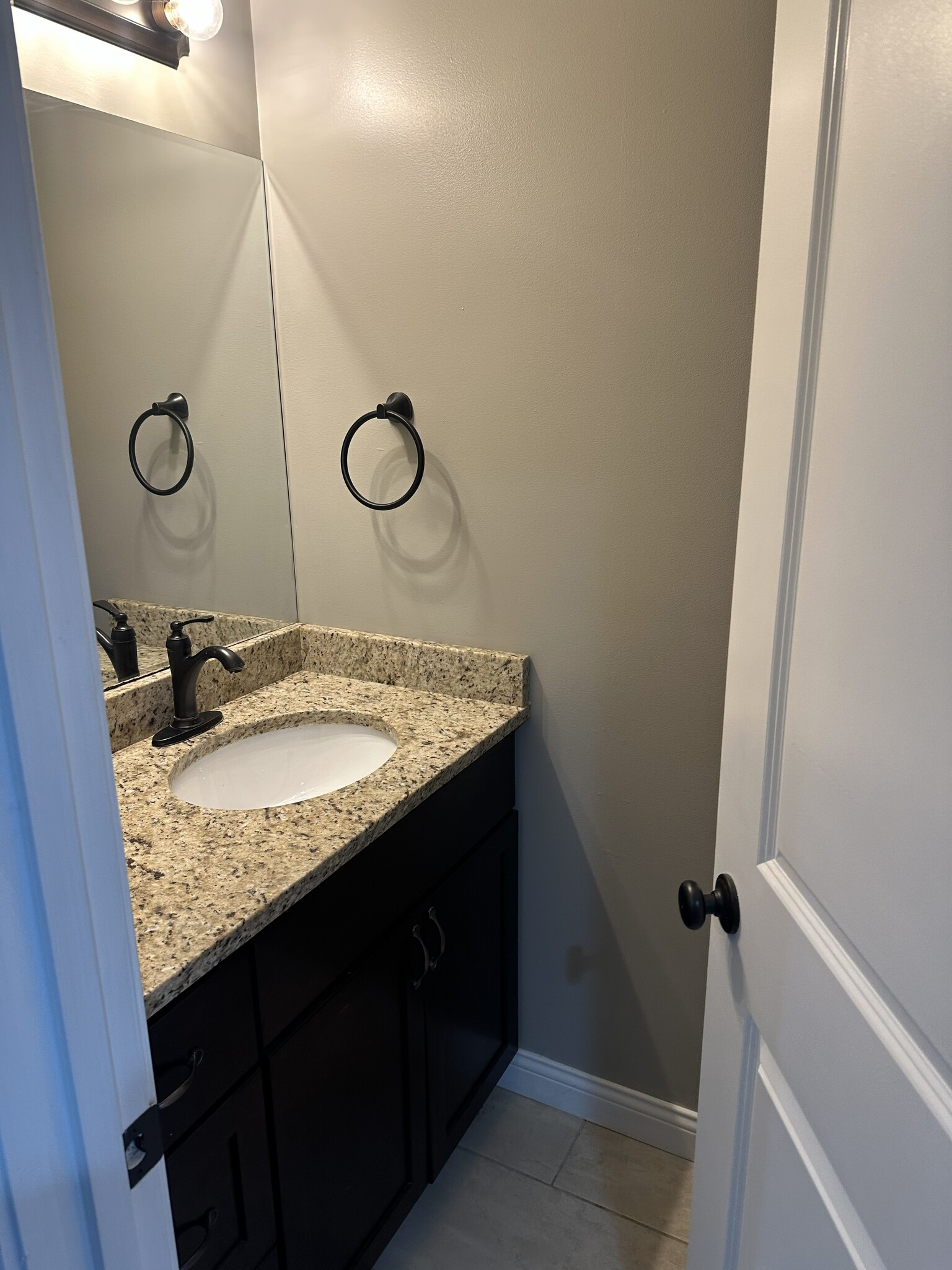 Building Photo - 172 Cedar Creek Rd