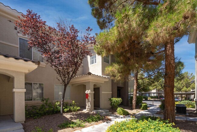 Building Photo - 9050 W Warm Springs Rd