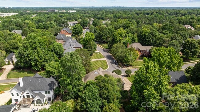 Building Photo - 9205 Woodriver Ln