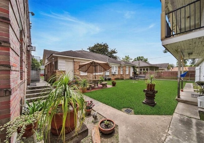 Building Photo - 4821 Rusk St