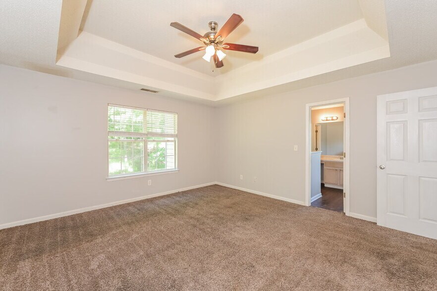 Building Photo - 3154 Lower Creek Dr