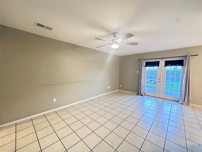 Building Photo - 1713 Mermaid Dr