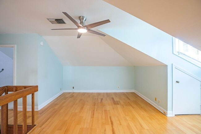 Building Photo - Charming Condo in Historic San Marco with River Views