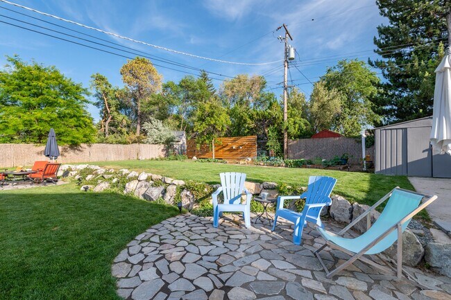 Building Photo - 1538 Winward Dr