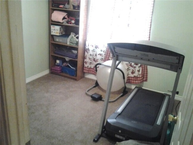 Building Photo - 2825 Mesa Valley Dr