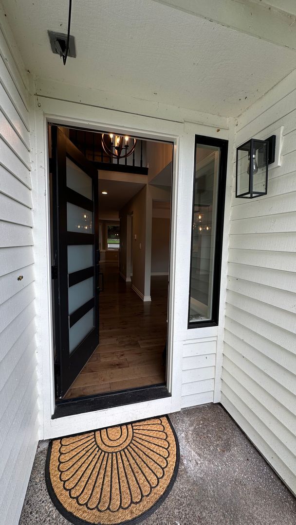 Building Photo - Exquisite 3 Bedroom, 3 Bath Home for Rent ...
