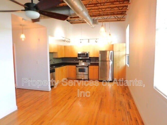 Building Photo - 1755 Liberty Ln