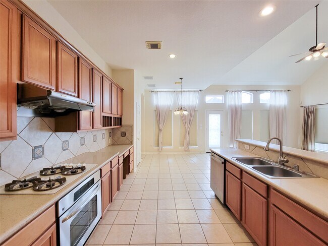 Building Photo - 2622 Katie Harbor Dr