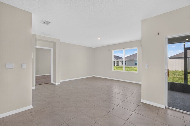 Building Photo - 537 Talisi Lp