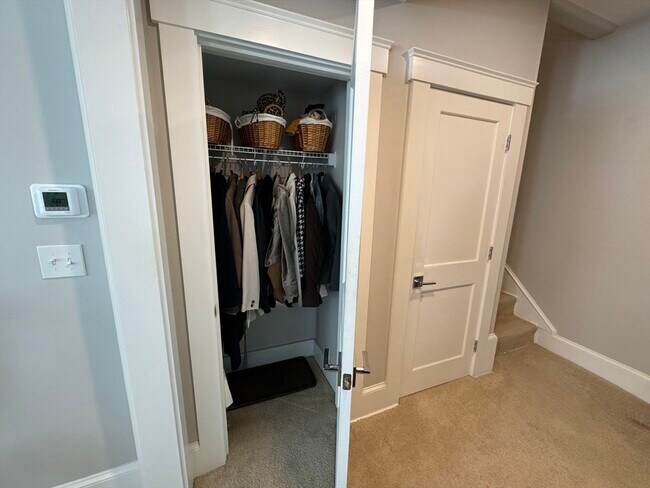 Building Photo - 32 Atherton Rd