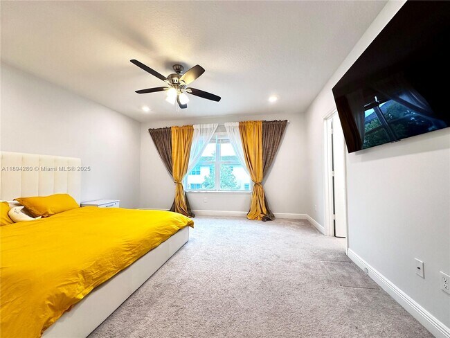 Building Photo - 1101 Azul Ct
