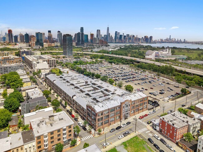 Building Photo - 300 Communipaw Ave